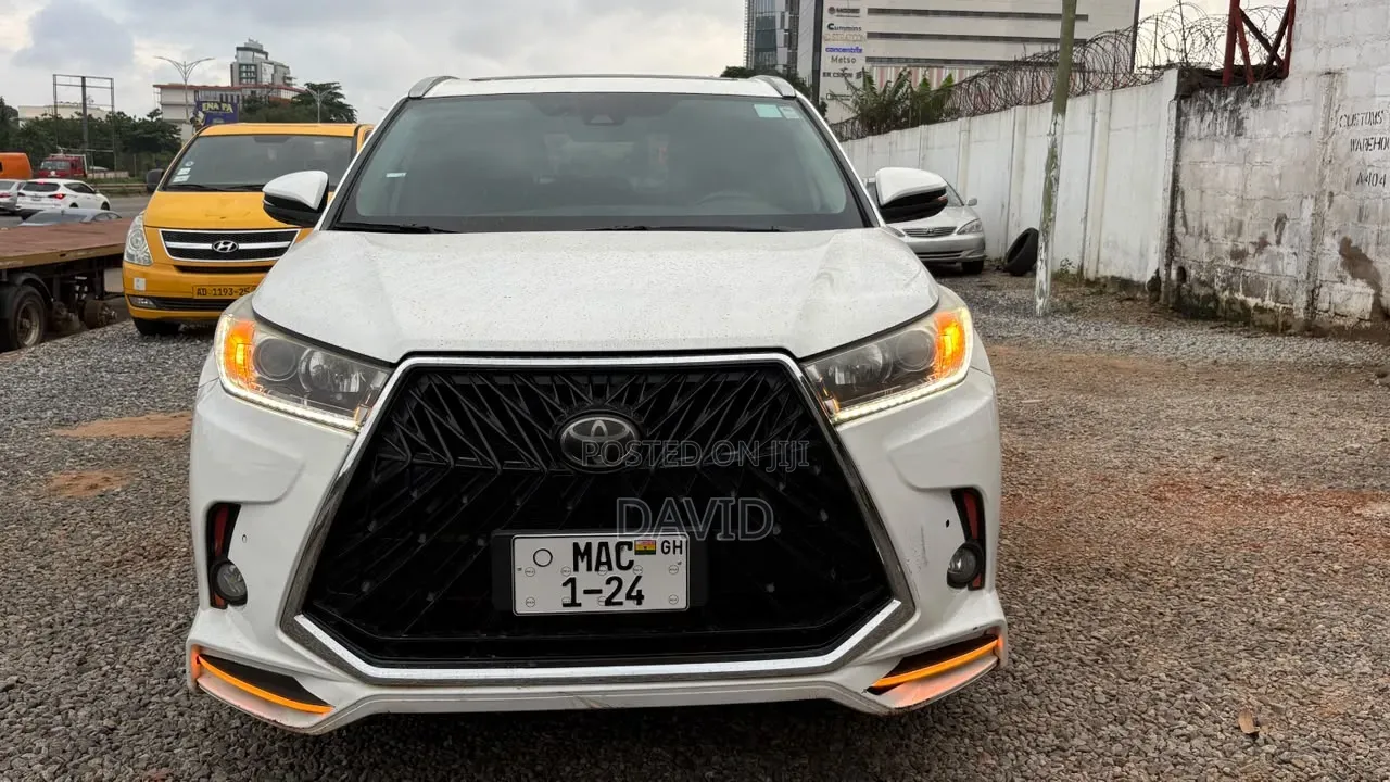 Toyota Highlander Limited 4x4 V6 (3.5L 6cyl 8A) 2018 White