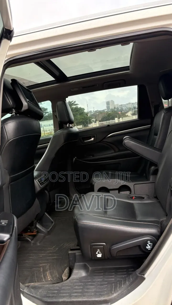 Toyota Highlander Limited 4x4 V6 (3.5L 6cyl 8A) 2018 White