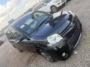Toyota Sienta 1.5 AWD 2015 Black