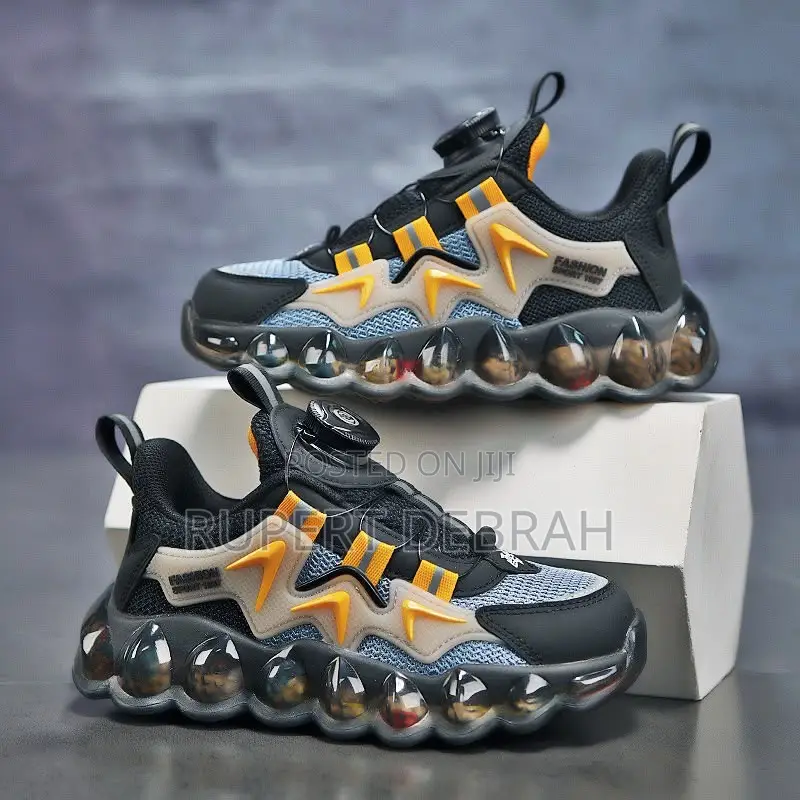 Title: Kids' Rotary Dial Athletic Sneaker - Lightweight Bubble Sle - B