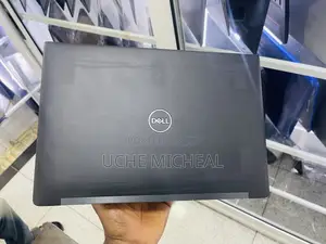Laptop Dell Latitude 7390 8GB Intel Core i7 SSD 256GB