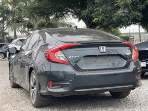 Honda Civic EX Sedan 2018
