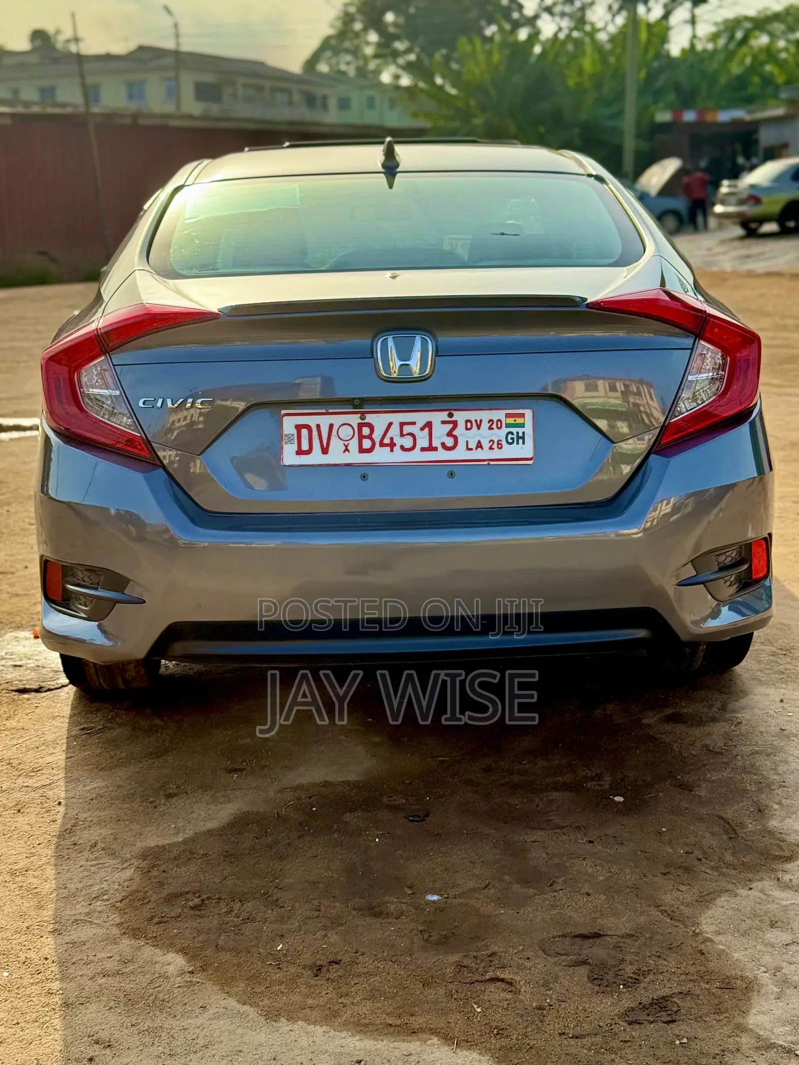 Honda Civic EX-L 4dr Sedan (1.5L 4cyl) 2017 Gray