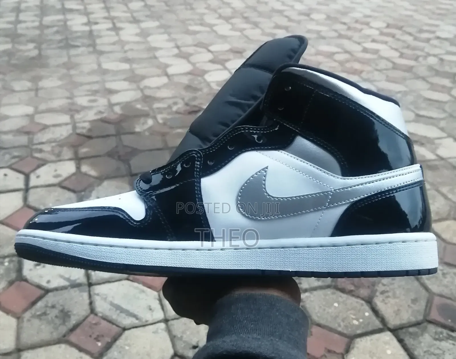 Original Nike Mid Mirror