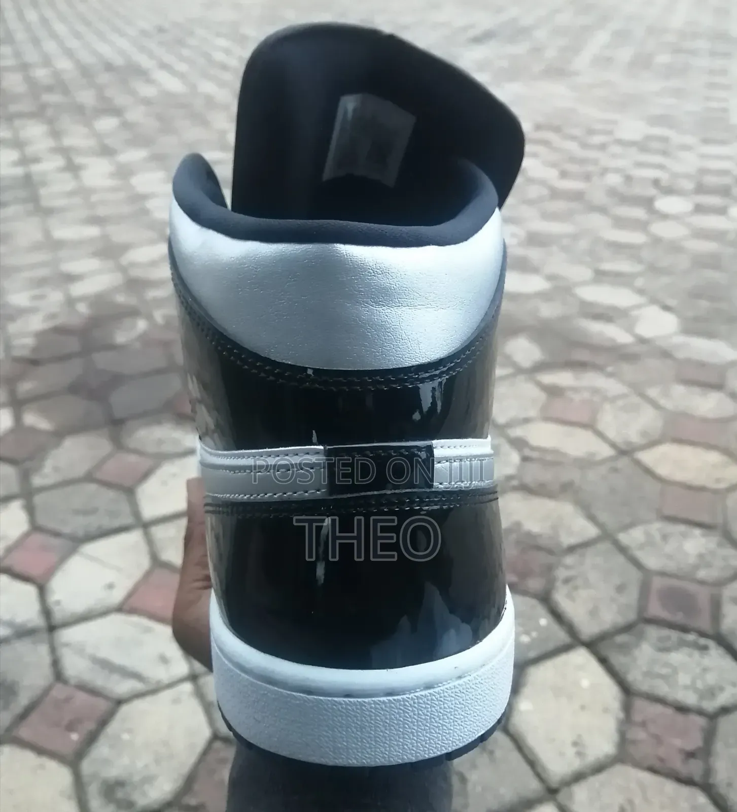 Original Nike Mid Mirror