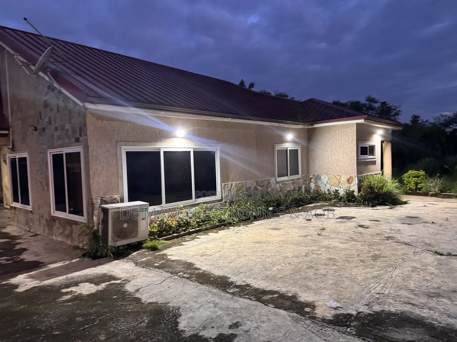4 Bedroom House With Big Compound at Sarpieman