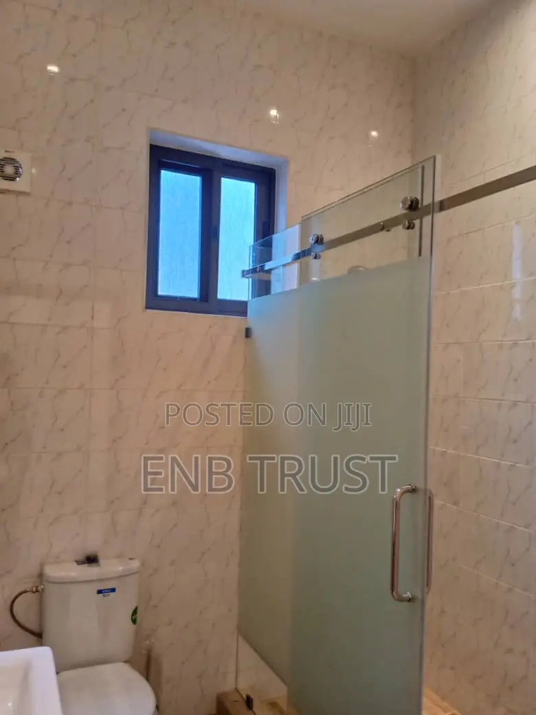 3bdrm Duplex in Dzowulu, Special School Area for sale
