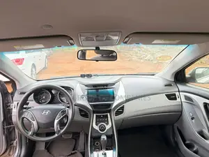 Hyundai Elantra GLS Automatic 2012 Silver