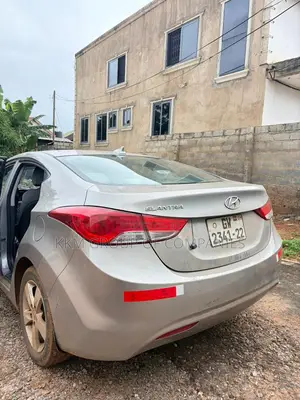 Hyundai Elantra GLS Automatic 2012 Silver