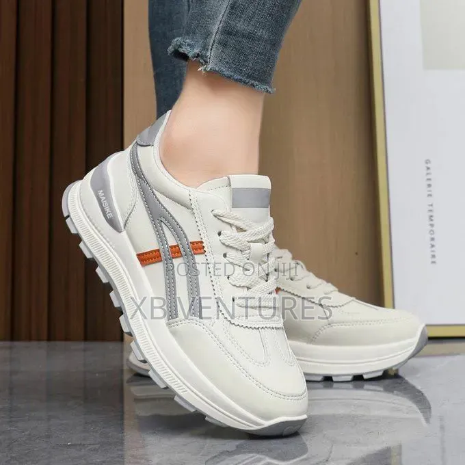 Women Hommie Classic Sneakers