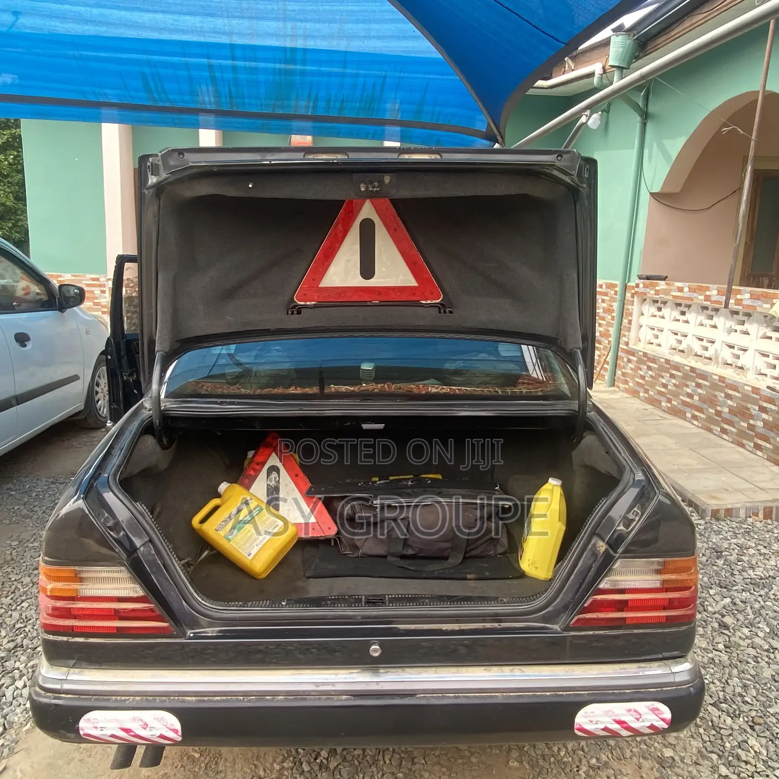 Mercedes-Benz W123 1986 Black