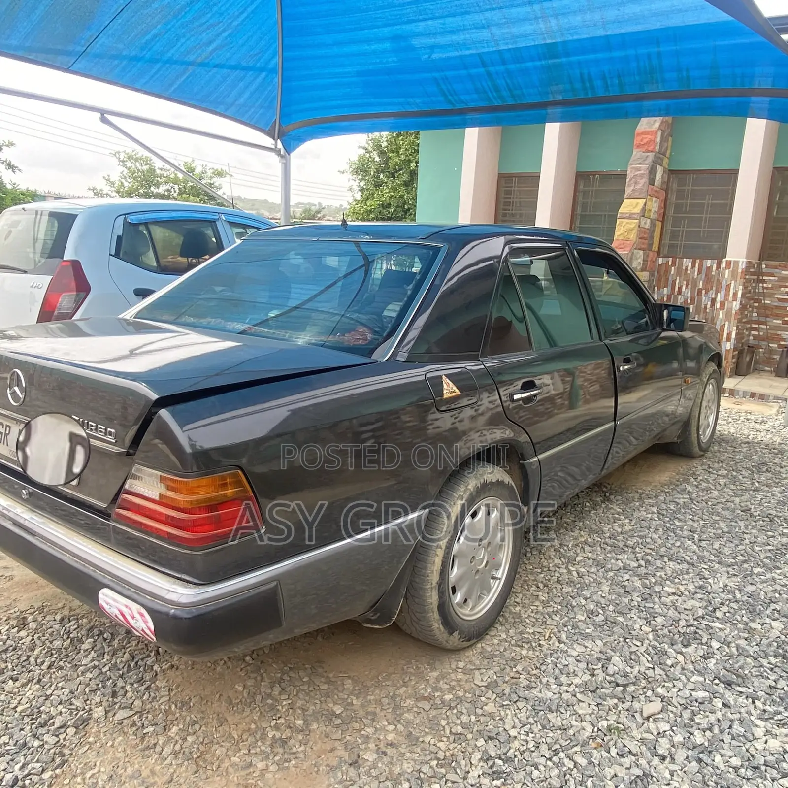 Mercedes-Benz W123 1986 Black