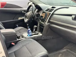Toyota Camry 2014 Gray