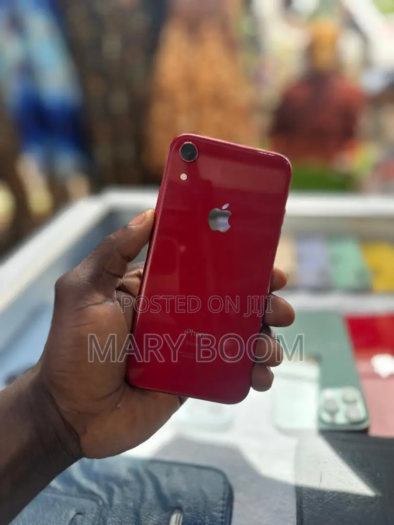 Apple iPhone XR 64 GB Red