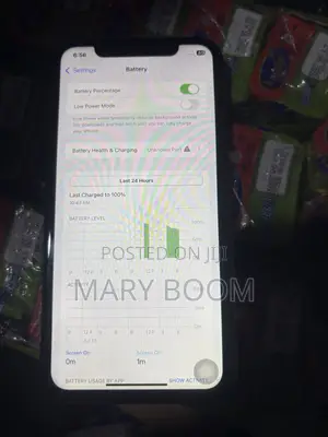 Apple iPhone XR 64 GB Red