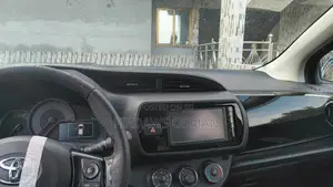 Toyota Vitz 2015 Black