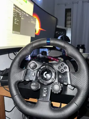 Ps5/Pc Logitech G923 Wheel With Pedals