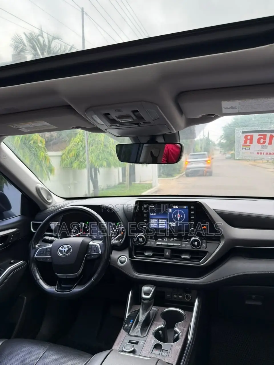 Toyota Highlander XSE 2022 White