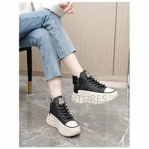 Ladies Platform Height
Soft Sole Non-Fatigue
Sneakers