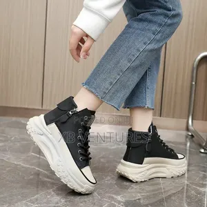 Ladies Platform Height
Soft Sole Non-Fatigue
Sneakers