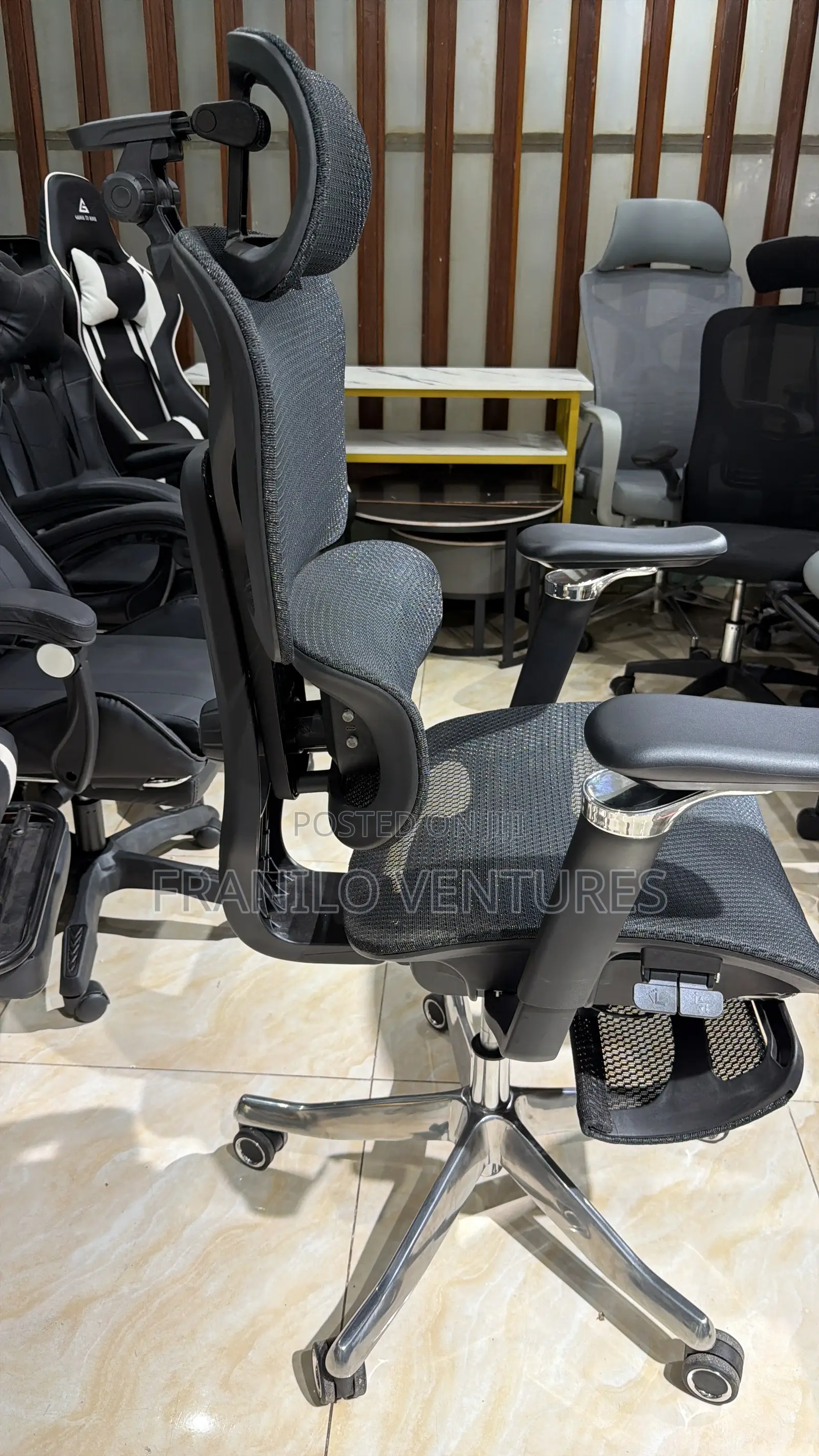 Ergonomic/ Executive Office Chair With Massage