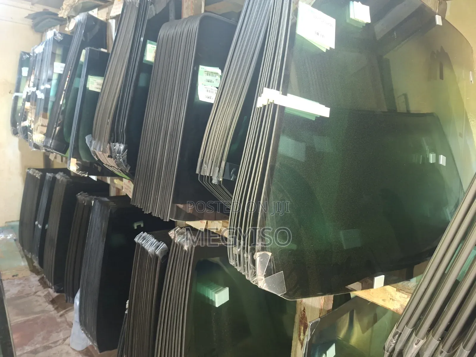 All Type of Cars Windscreen