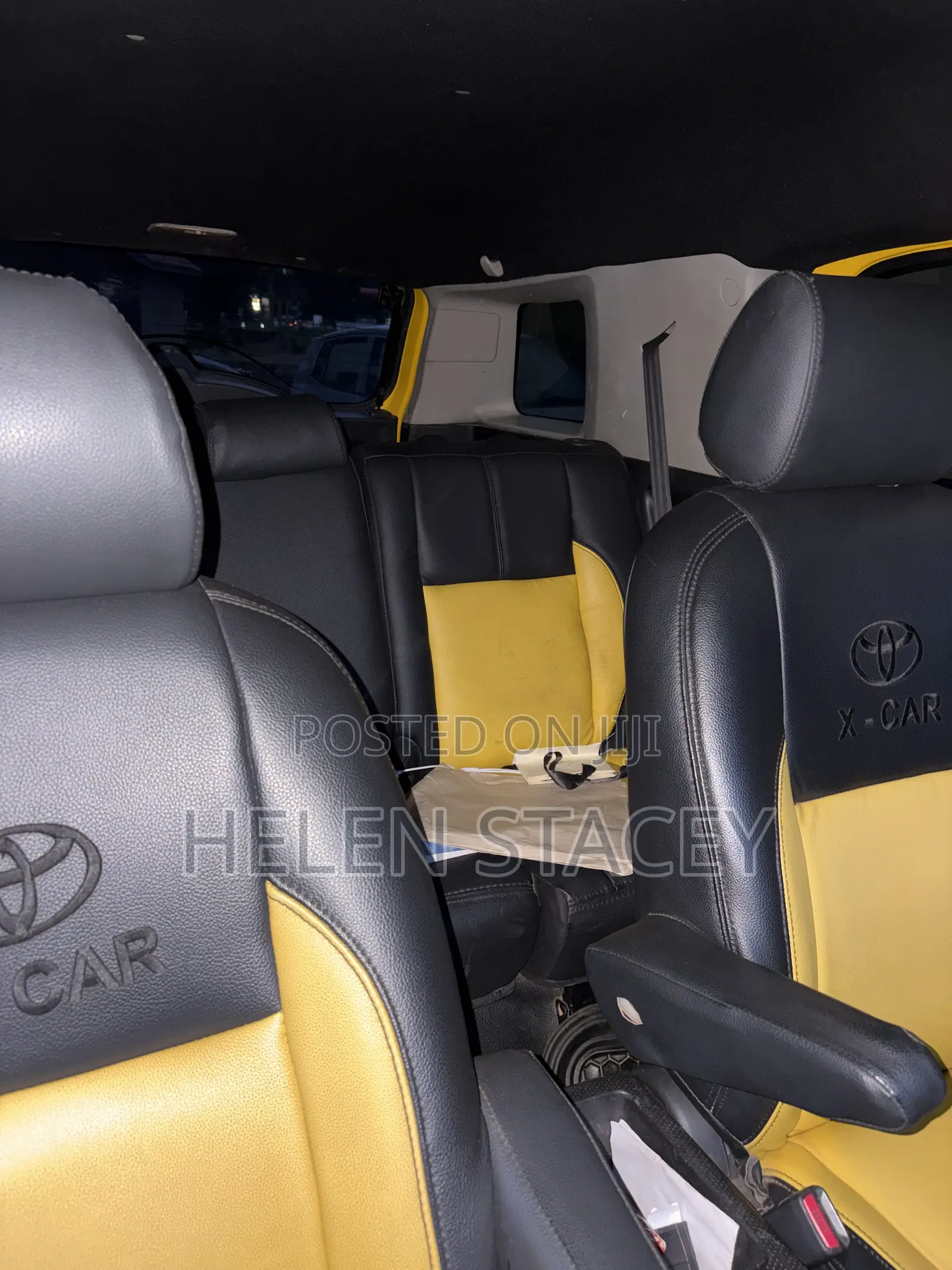 Toyota FJ Cruiser Base 4x4 2008 Yellow