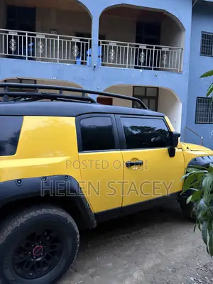 Toyota FJ Cruiser Base 4x4 2008 Yellow