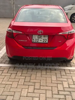 Toyota Corolla 2015 Red