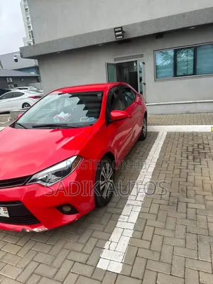 Toyota Corolla 2015 Red