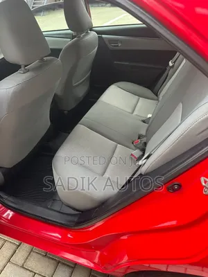 Toyota Corolla 2015 Red