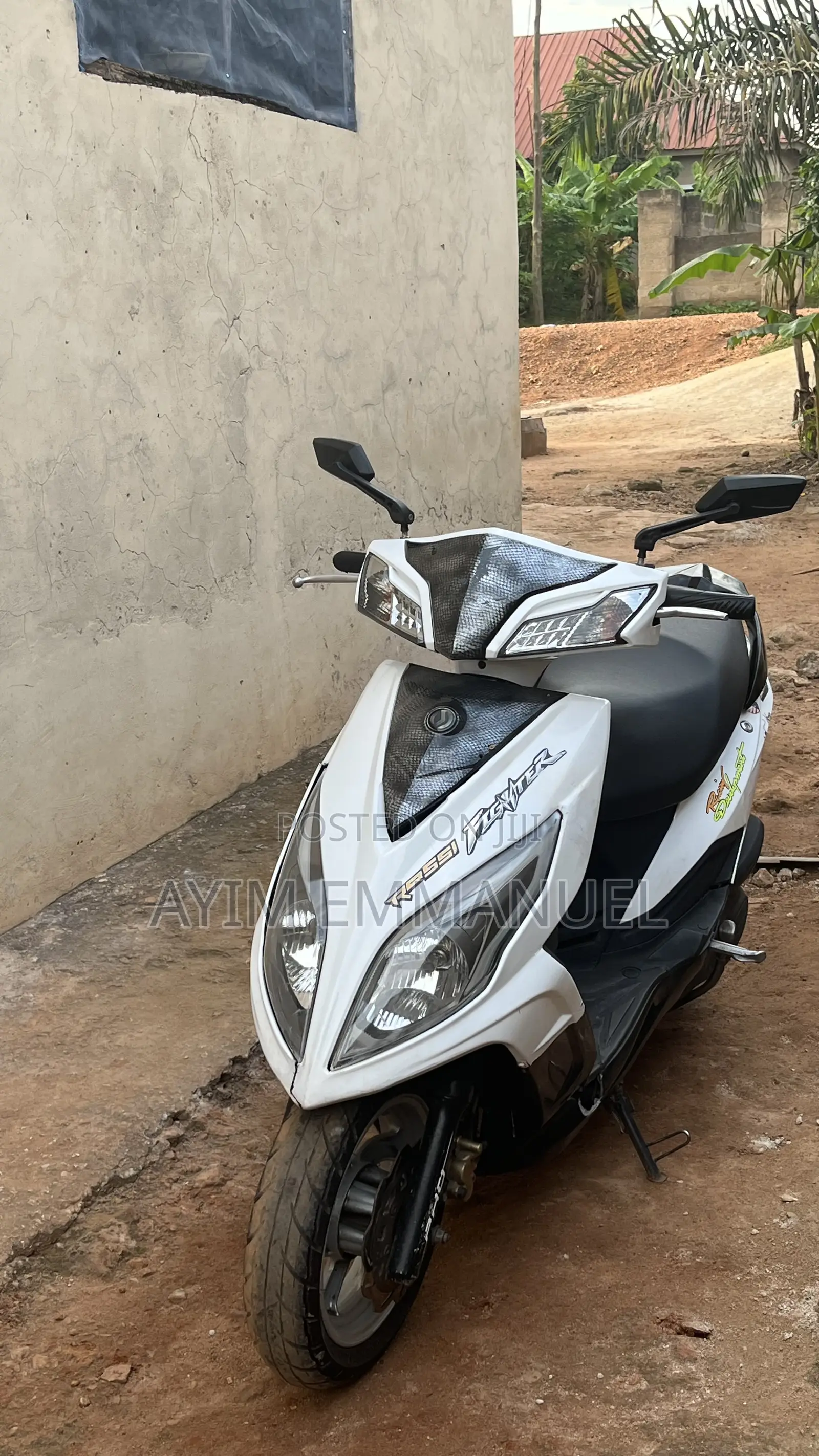 Kymco 2011 White