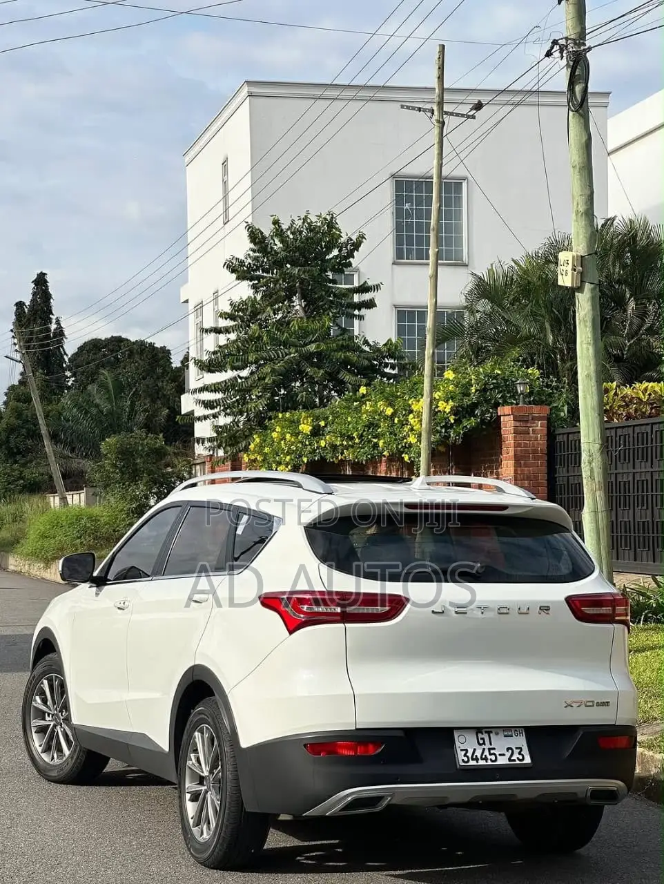 Jetour X70 Plus 1.5 7-Seater FWD 2021 White