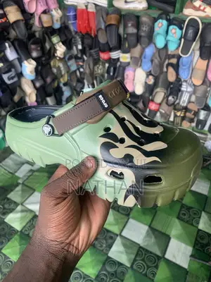 Crocs Quality (Nike-Balenciaga-Crocs)