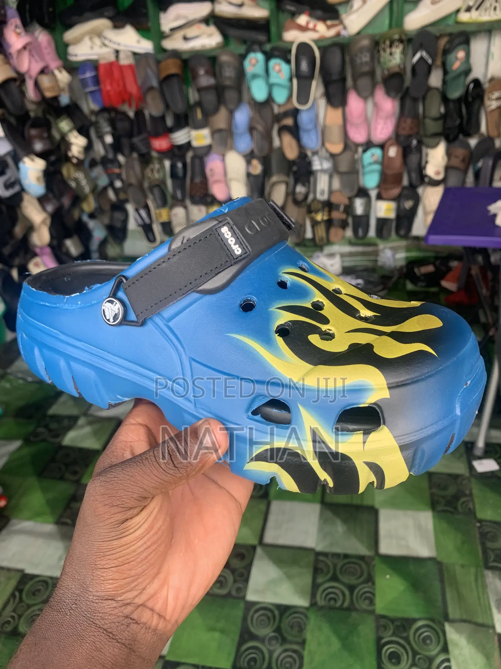 Crocs Quality (Nike-Balenciaga-Crocs)