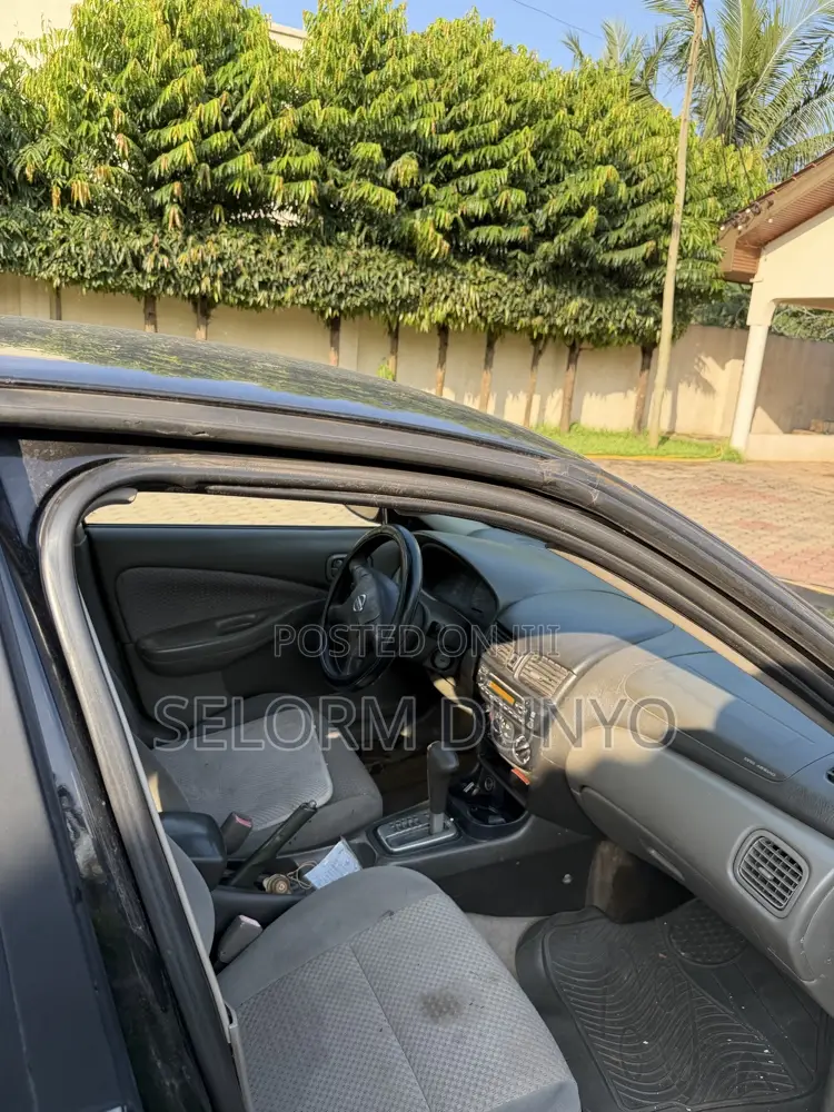 Nissan Sentra 1.8 2006 Black