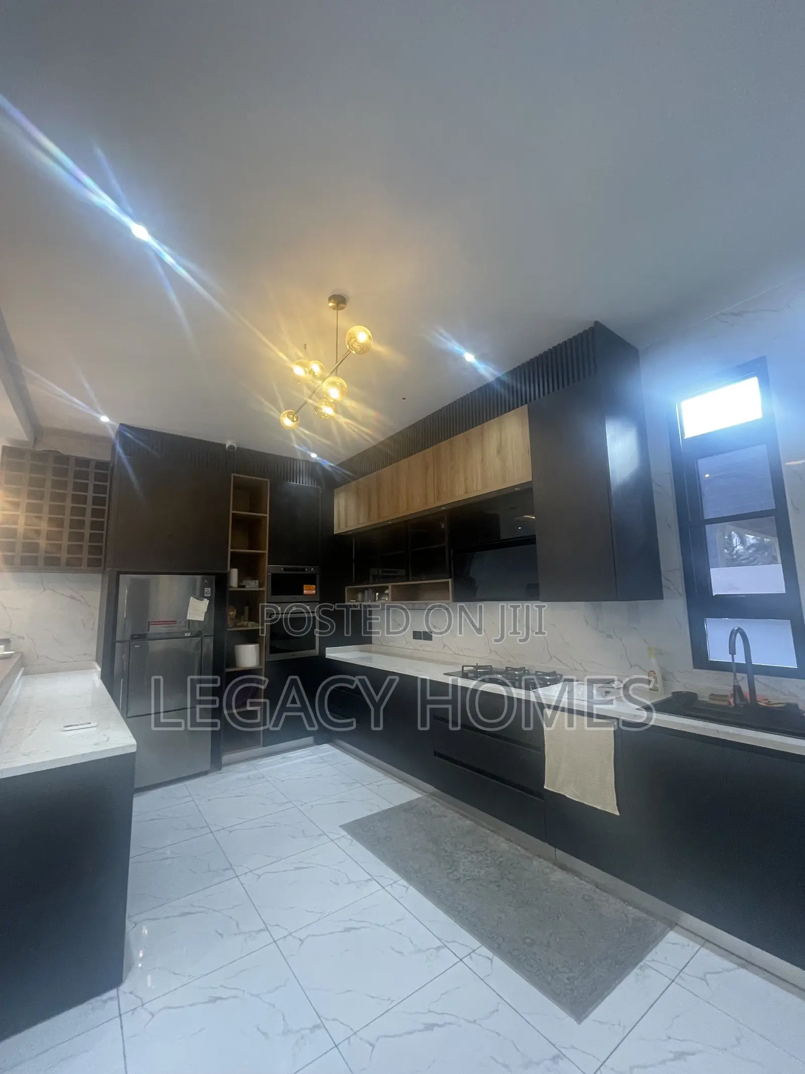 4bdrm Townhouse/Terrace in East Legon, A&C Mall Area for sale