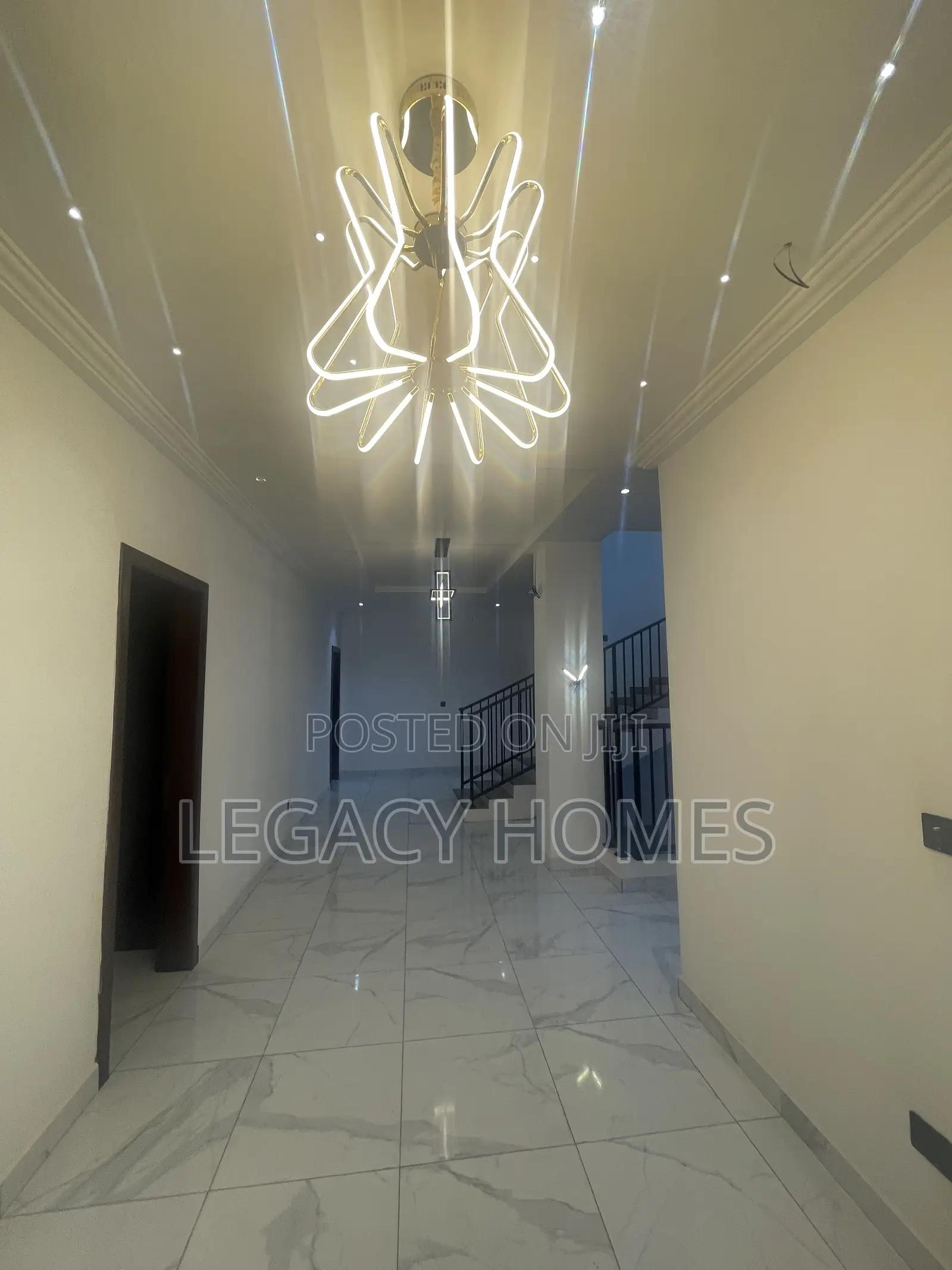 4bdrm Townhouse/Terrace in East Legon, A&C Mall Area for sale