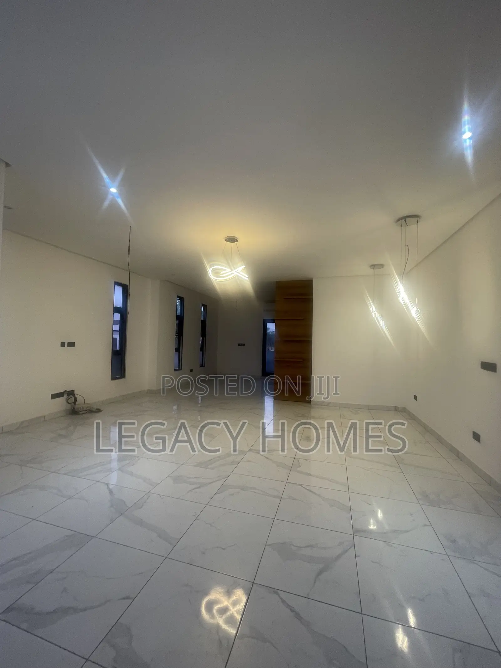 4bdrm Townhouse/Terrace in East Legon, A&C Mall Area for sale