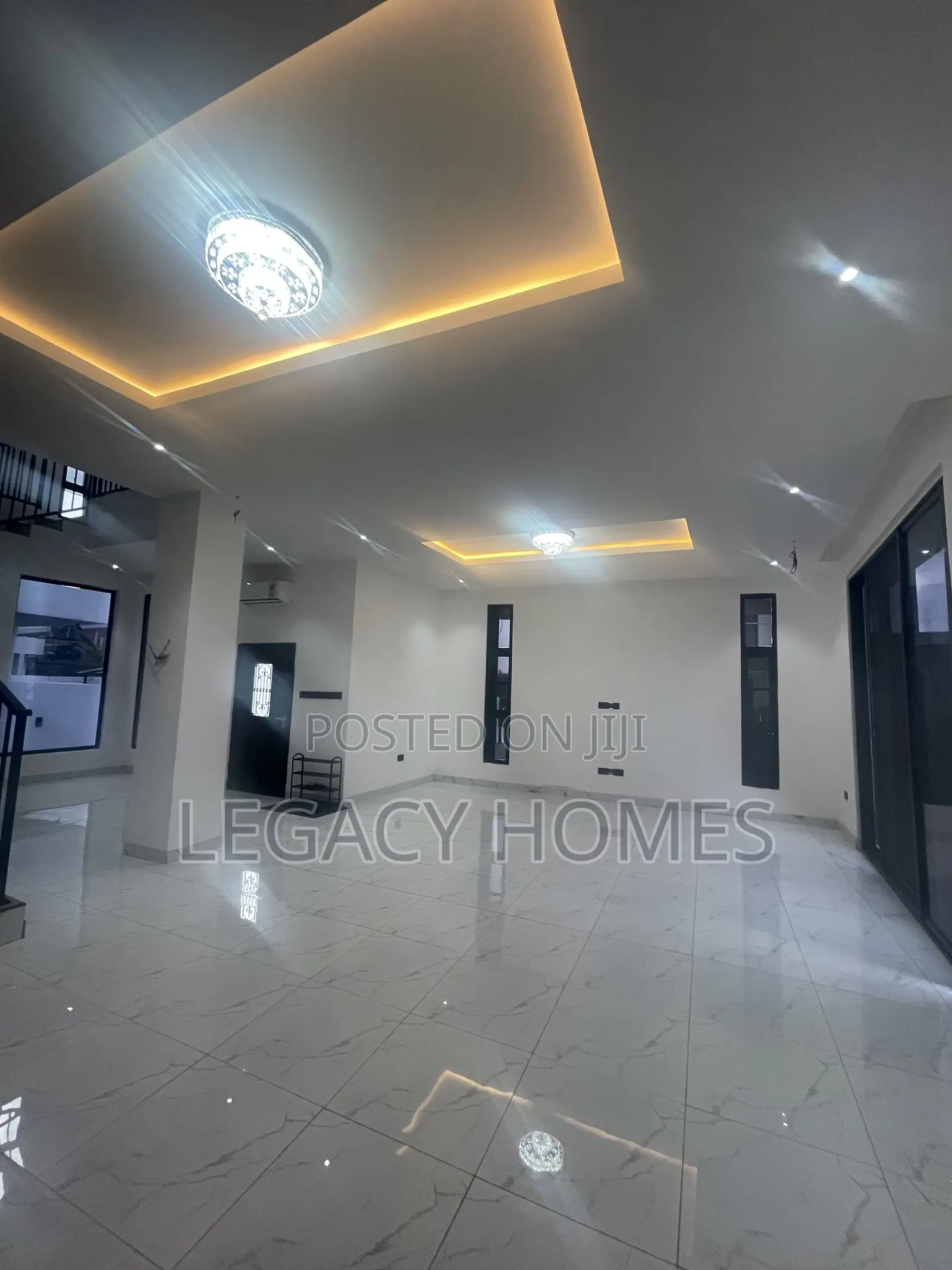 4bdrm Townhouse/Terrace in East Legon, A&C Mall Area for sale