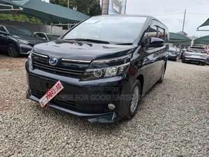 Toyota Voxy Hybrid X 2WD 7-Seater 2015 Black