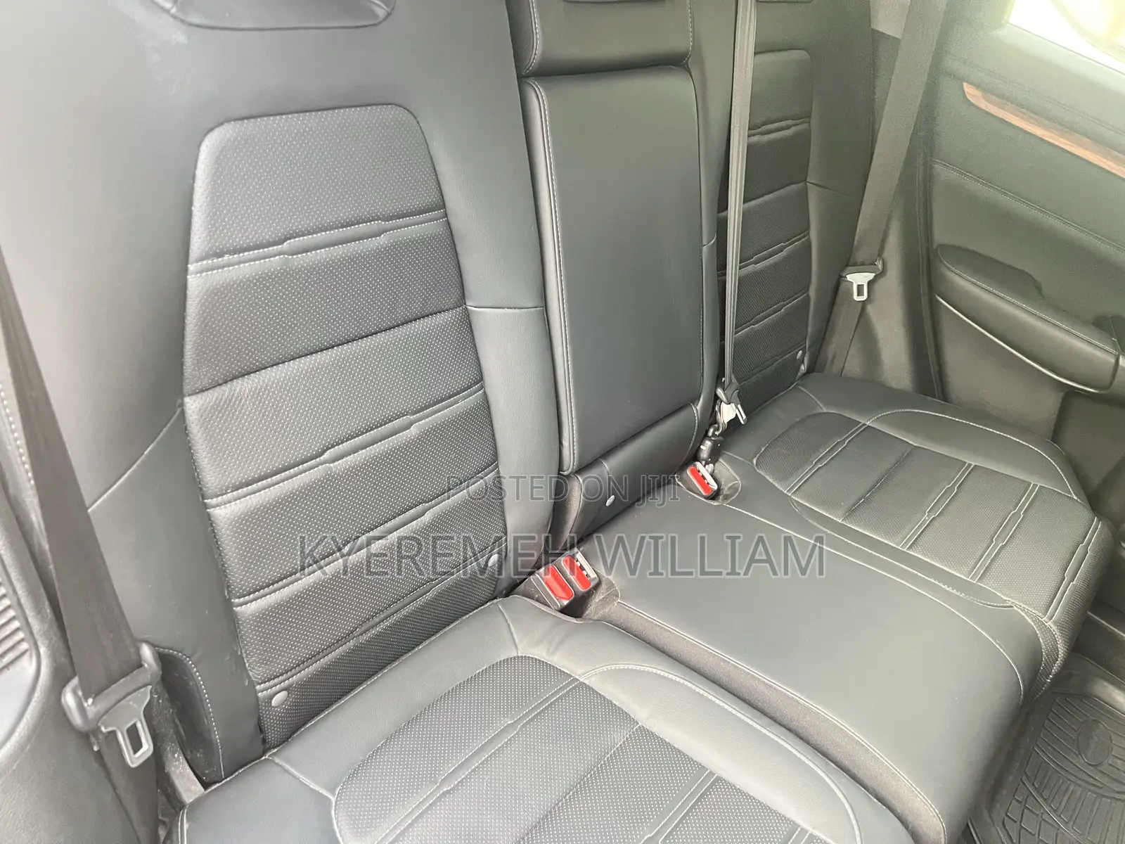 Honda CR-V Touring 2022 Gray