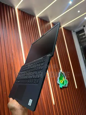 Laptop Dell Latitude 7390 16GB Intel Core i5 SSD 256GB