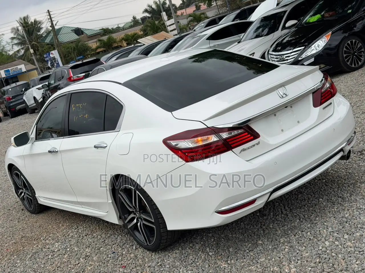 Honda Accord Touring V6 4dr Sedan FWD (3.5L 6cyl 6A) 2017 White