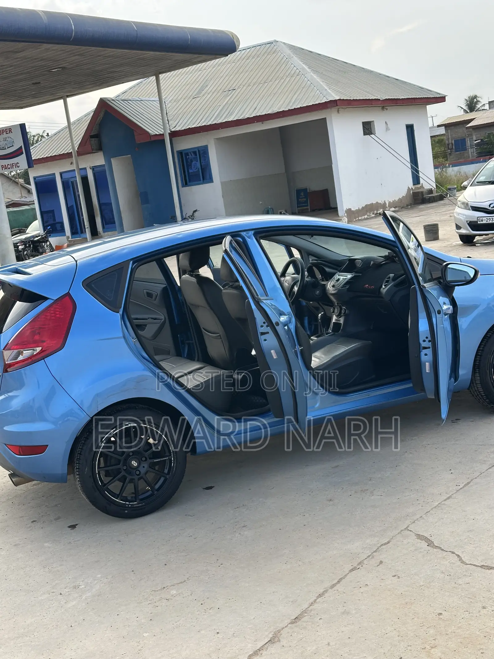 Ford Fiesta 2018 Blue