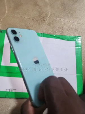 Apple iPhone 11 128 GB Green