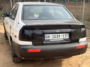 Hyundai Accent 2002 White