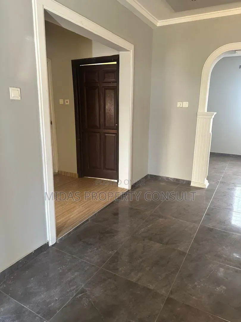 3bdrm House in Katamanso, Accra Metropolitan for sale