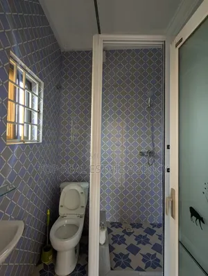 2bdrm Apartment in Last Stop, Pokuase for rent