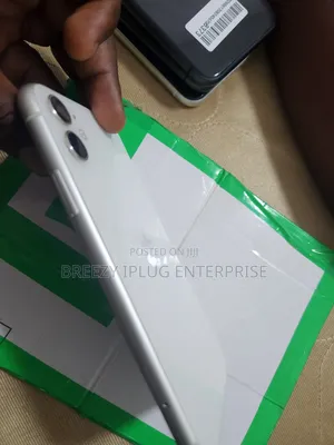 Apple iPhone 11 256 GB White